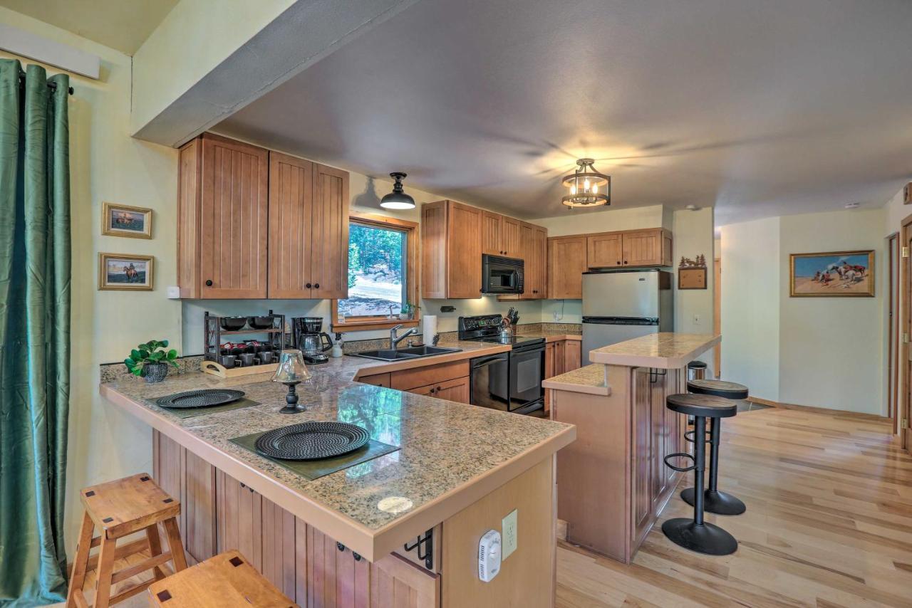 Vila St Marys Lakefront Cabin With Deck And Wood Stove! Idaho Springs Exteriér fotografie