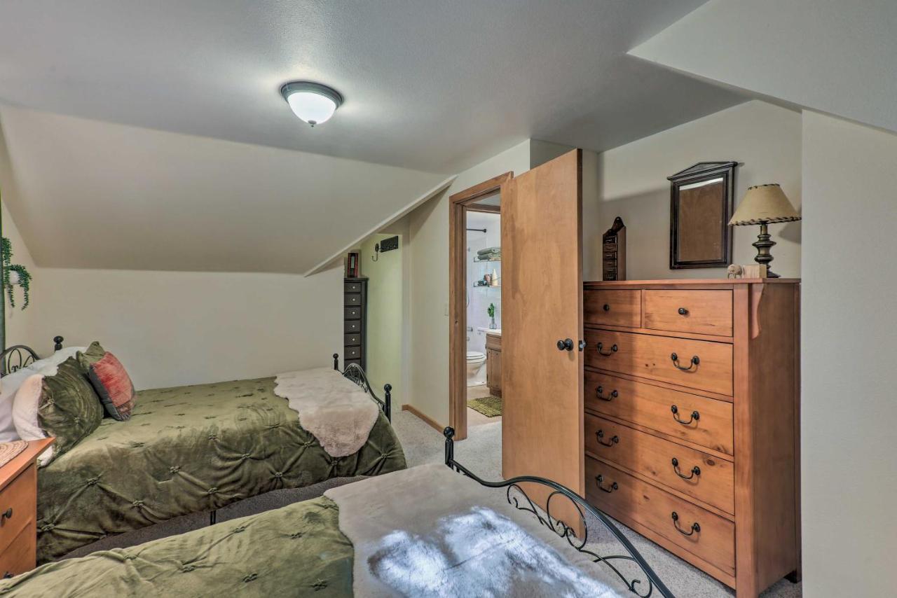 Vila St Marys Lakefront Cabin With Deck And Wood Stove! Idaho Springs Exteriér fotografie